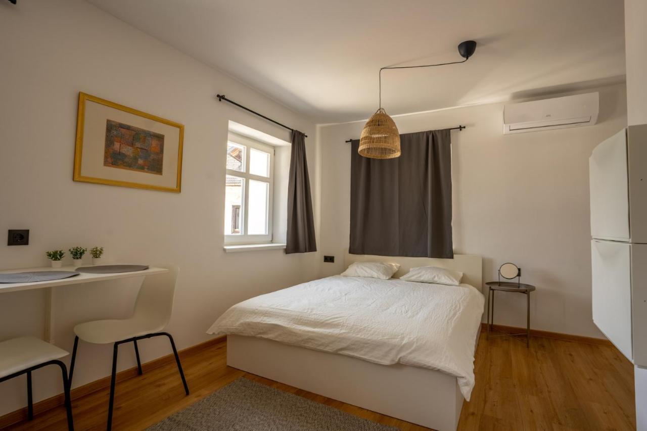 Corner House Apartments Near Lake Bled Radovljica Exterior photo